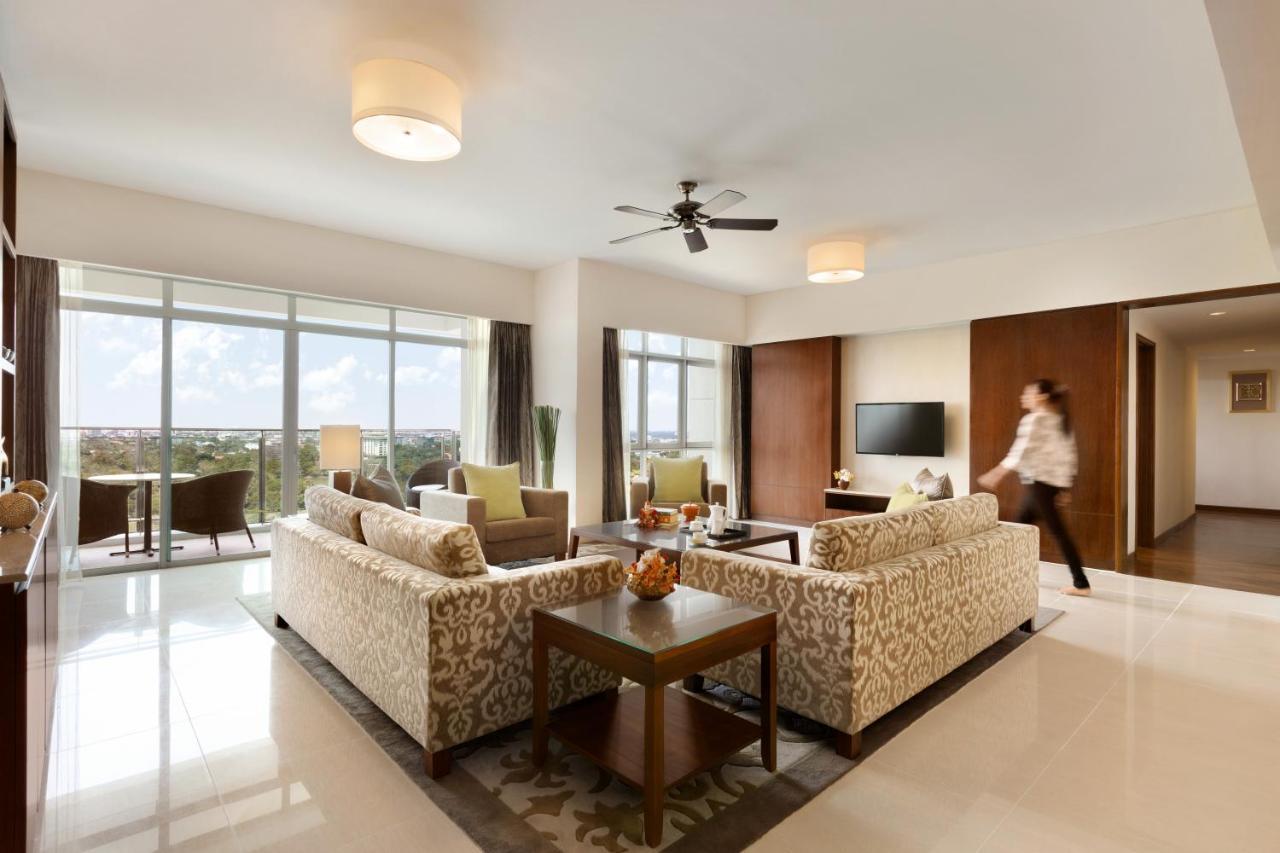 Shangri-La Serviced Apartments, Янгон Екстер'єр фото